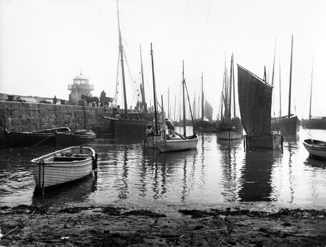 سميتونز بيير ، سانت آيفز ، 1880s بواسطة مصور انجليزى