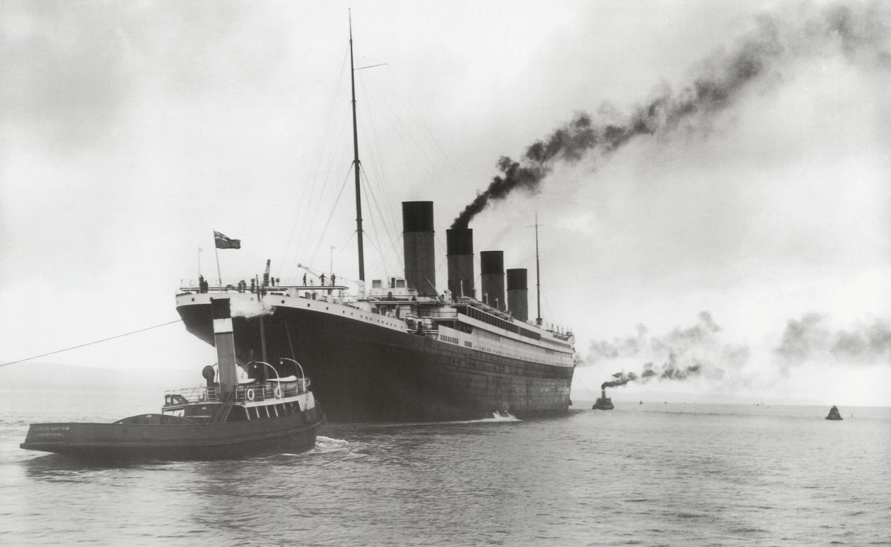 تيتانيك جاهزة لرحلتها الأولى ، 02 أبريل 1912 بواسطة مصور انجليزى