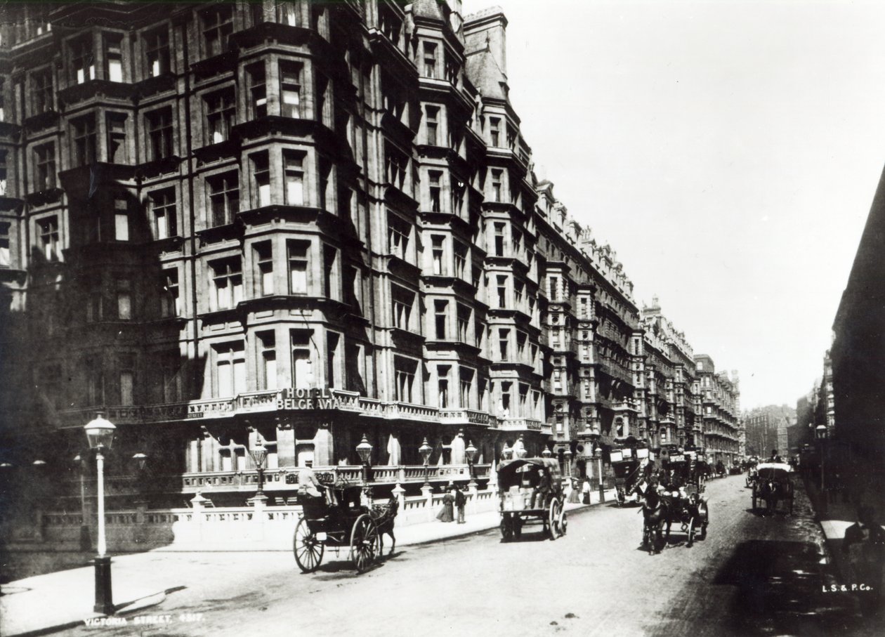 شارع فيكتوريا ، لندن c.1900 بواسطة مصور انجليزى