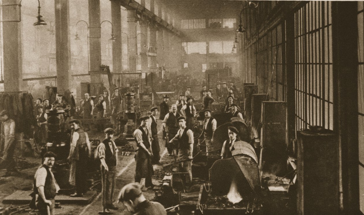 عمال في متجر الحدادين في Beckton Gas Works ، من Wonderful London ، تم نشره في 1926-1927 (التصوير الفوتوغرافي) بواسطة مصور انجليزى