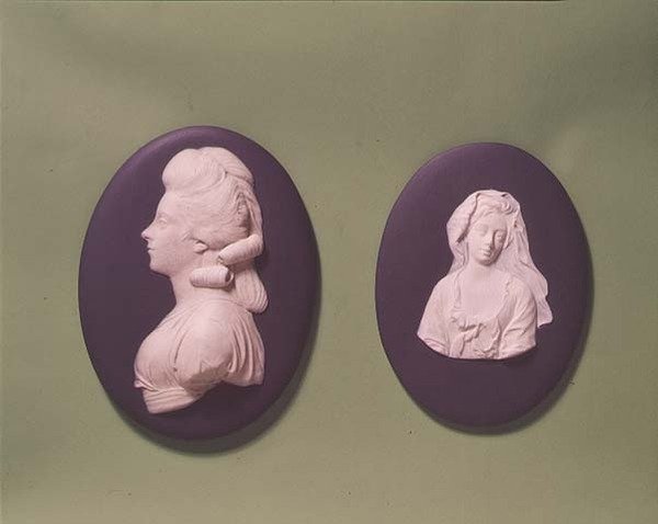 ميداليات السيدة والبول ودوقة ديفونشاير ، c.1850 (jasperware) بواسطة مدرسة اللغة الإنجليزية
