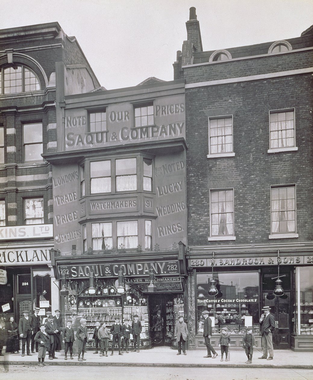 Bishopsgate ، من مباني لندن التاريخية بقلم ألفريد أوند جون بول (ص ١٨٥٠-١٩٠٠) وهنري ديكسون (١٨٢٠-١٨٩٢) بواسطة مصور انجليزى