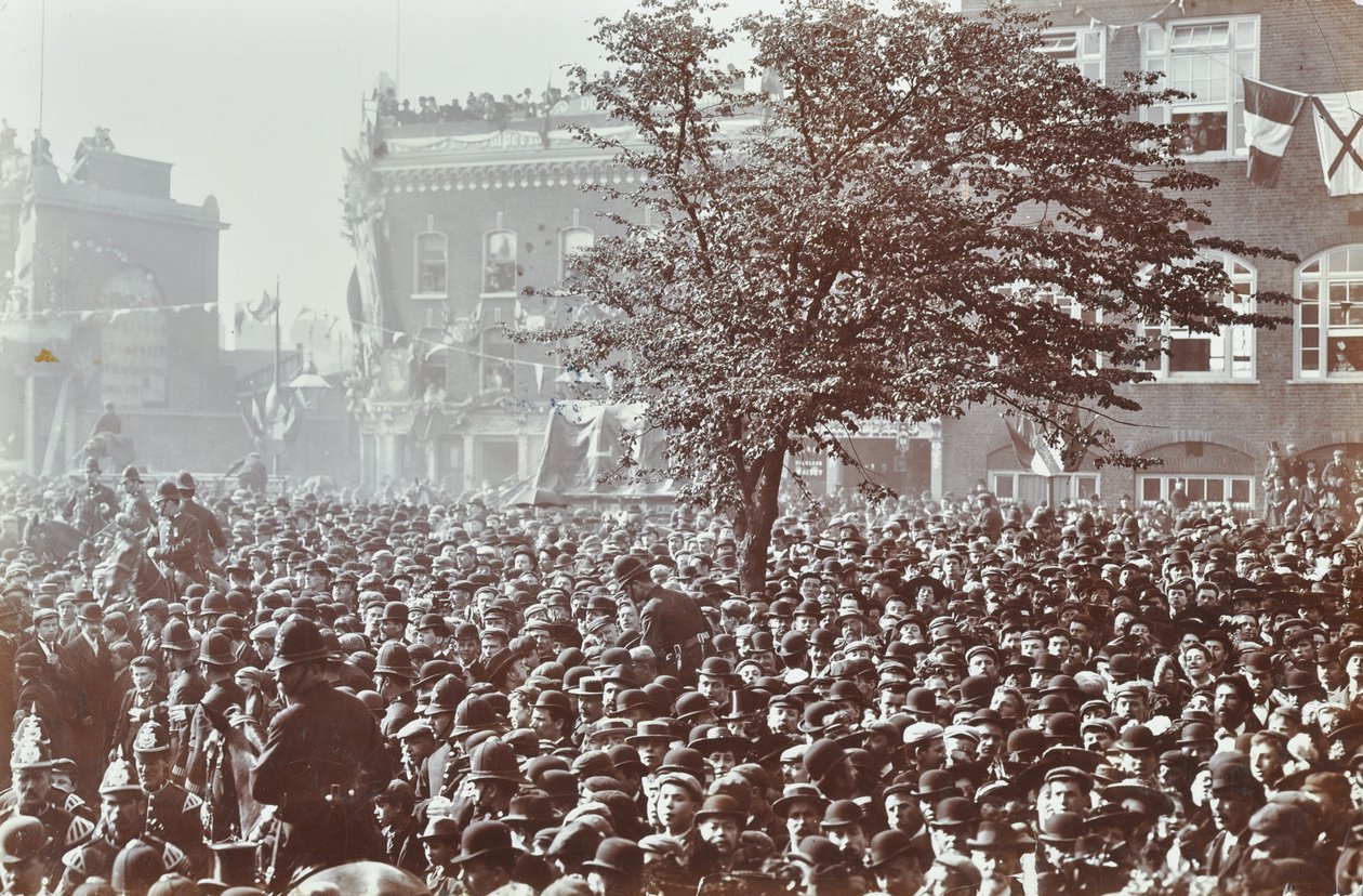 نفق بلاكوال: الحشود في الافتتاح ، 1897 بواسطة مصور انجليزى