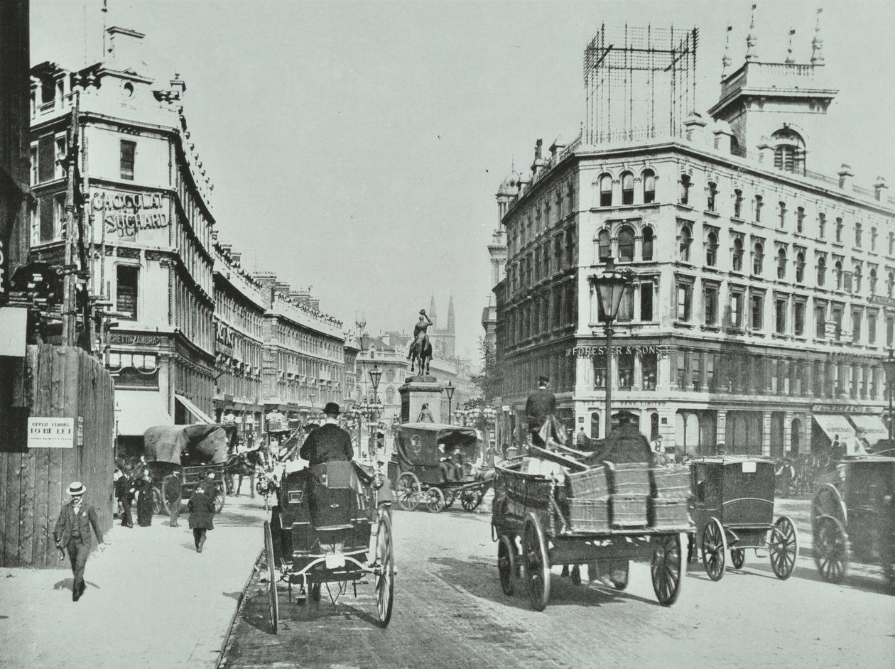 سيرك هولبورن ، مدينة لندن ، 1890 بواسطة مصور انجليزى