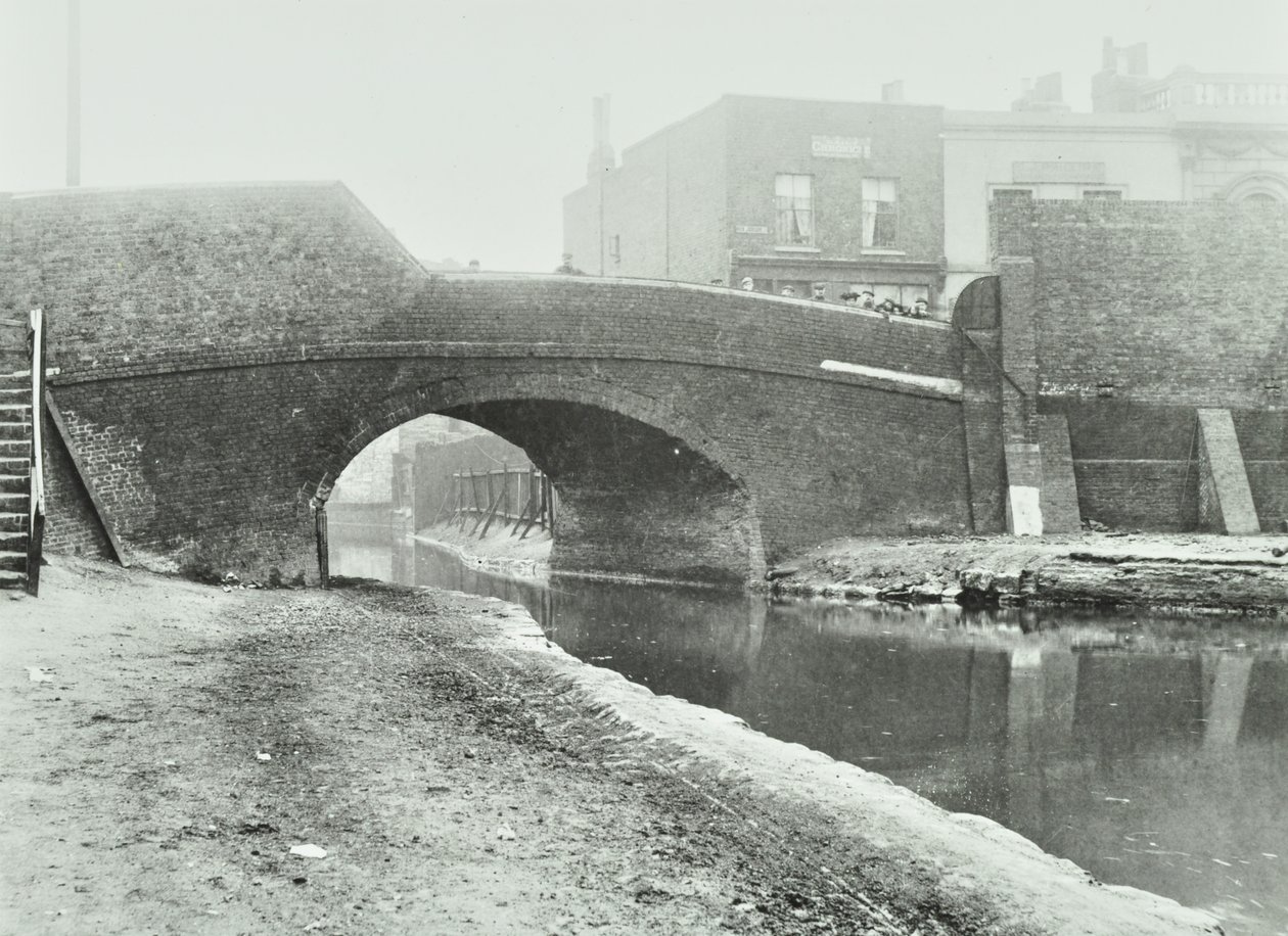 جسر النصر القديم ، 1895 بواسطة مصور انجليزى