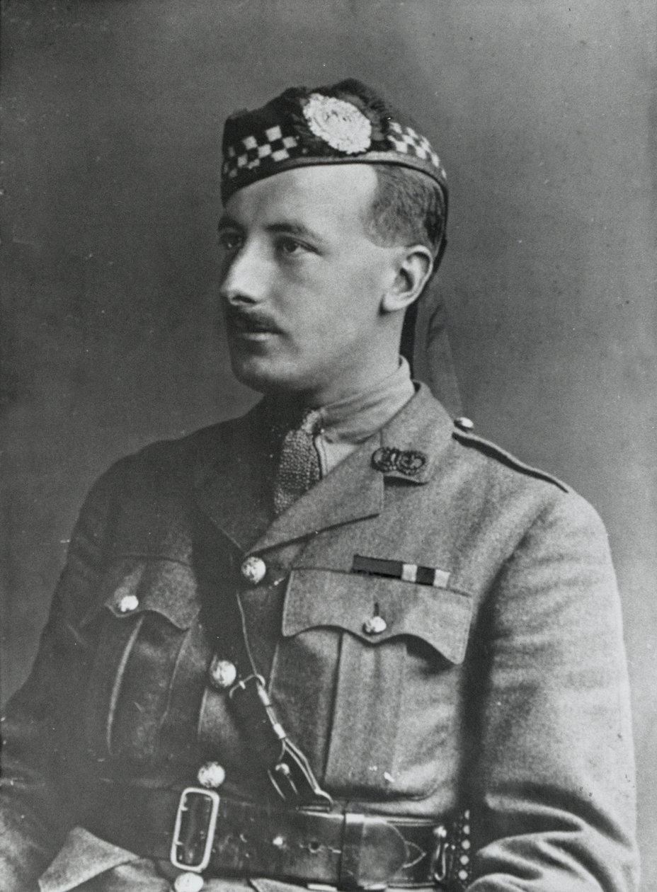 صورة الكابتن آرثر هندرسون VC ، الكتيبة الثانية Argyll و Sutherland Highlanders ، 1915 بواسطة مصور انجليزى