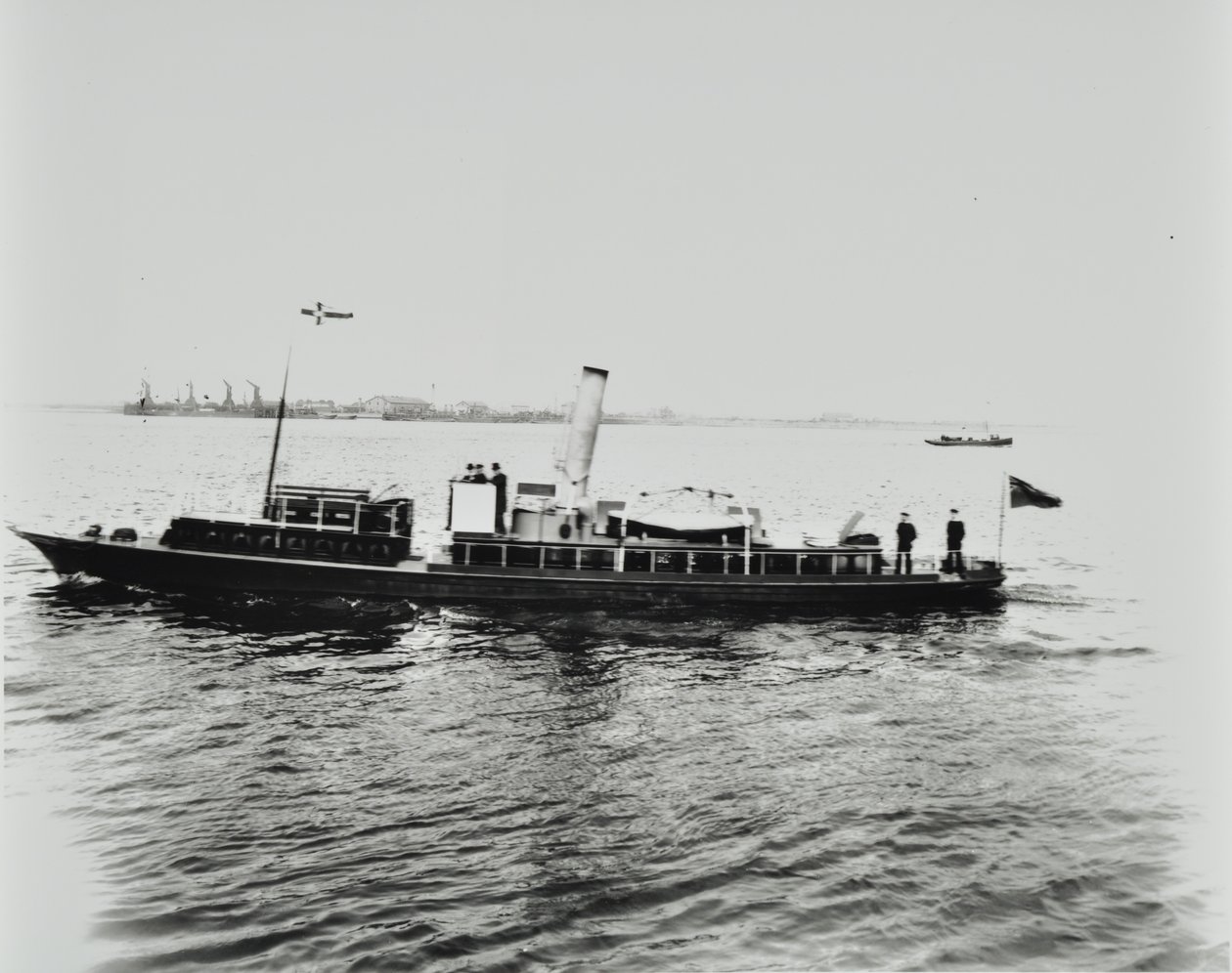 SS Beatrice ، سفينة على نهر التايمز ، 1898 بواسطة مصور انجليزى
