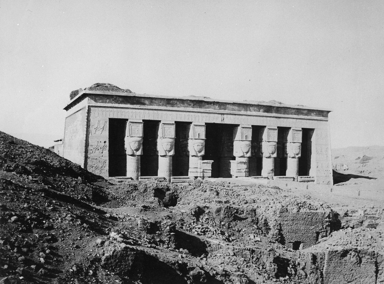 معبد حتحور ، 1904-05 بواسطة مصور انجليزى