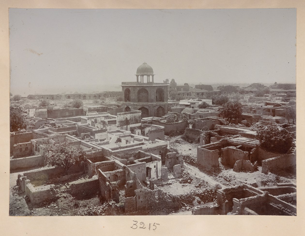  بواسطة مصور انجليزى