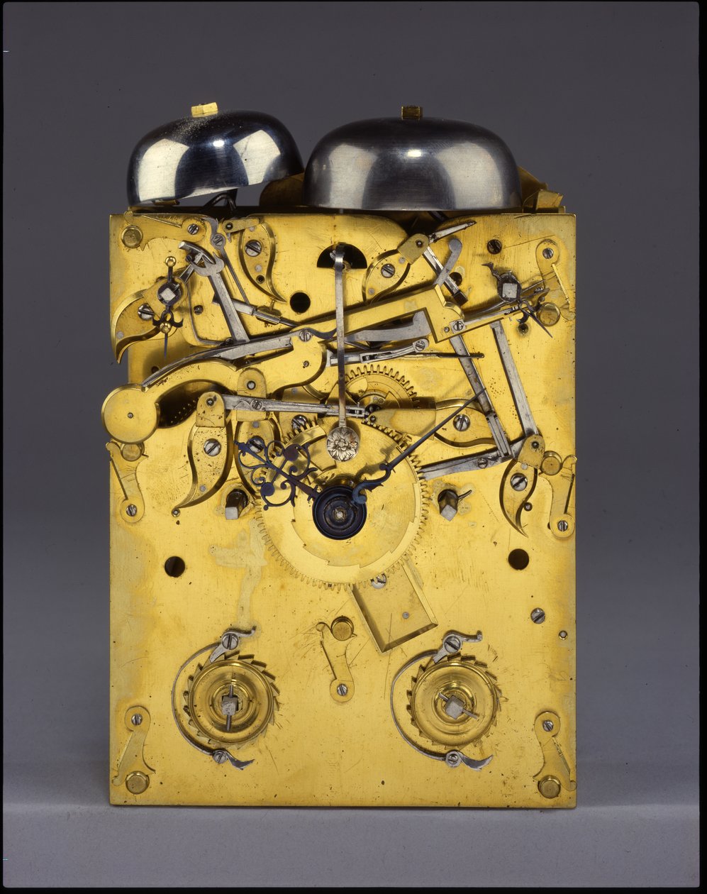 تفاصيل The Barnard Tompion ، Tompion and Banger ، لندن ، رقم 460 ، ساعة قوس مذهلة ، c.1708 بواسطة مدرسة اللغة الإنجليزية