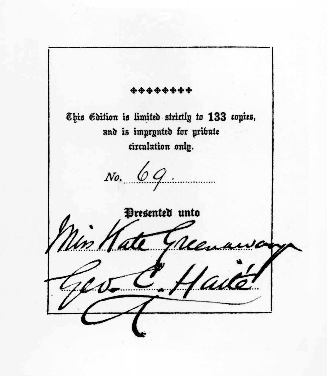 صورة في الواجهة الأمامية من مجموعة Sette of Odd Volumes التي نشرها جورج سي هايتي مخصصة لـ Kate Greenaway ، c.1880-1900 (قلم وحبر ورسالة على الورق) بواسطة مدرسة اللغة الإنجليزية