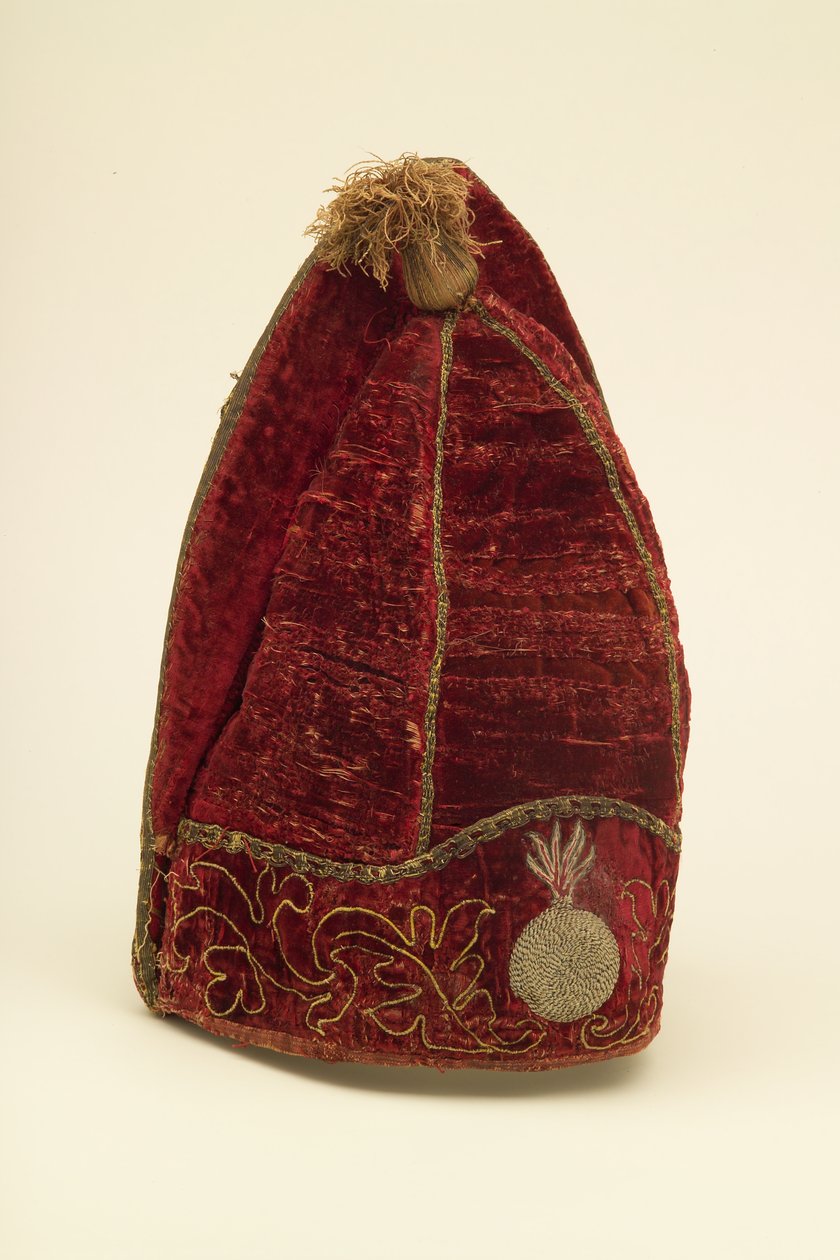 Officers grenadier cap بواسطة مدرسة اللغة الإنجليزية