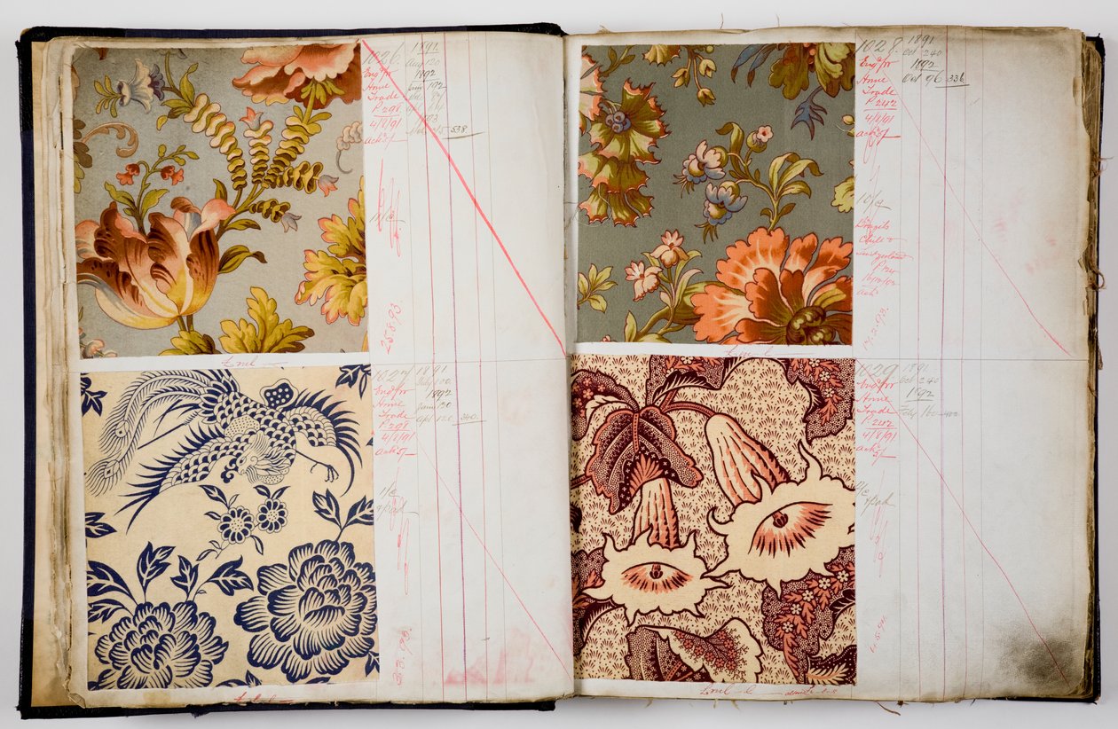 Pages from a sample book بواسطة مدرسة اللغة الإنجليزية