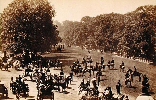 روتين رو ، حوالي 1880 (صورة بني داكن) بواسطة مدرسة اللغة الإنجليزية