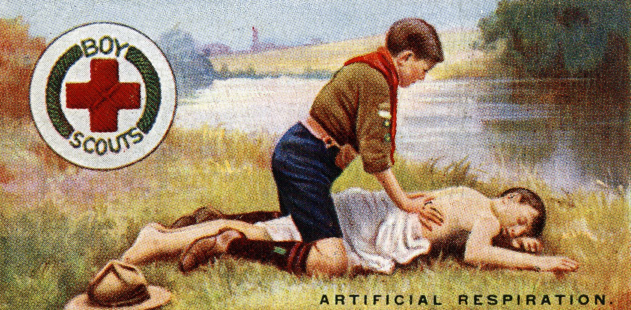 شارة الإسعافات الأولية الكشفية ، 1929 بواسطة مدرسة اللغة الإنجليزية