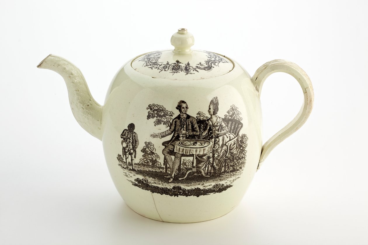 ستافوردشاير Wedgwood إبريق ، c.1775-85 (كريم) بواسطة مدرسة اللغة الإنجليزية