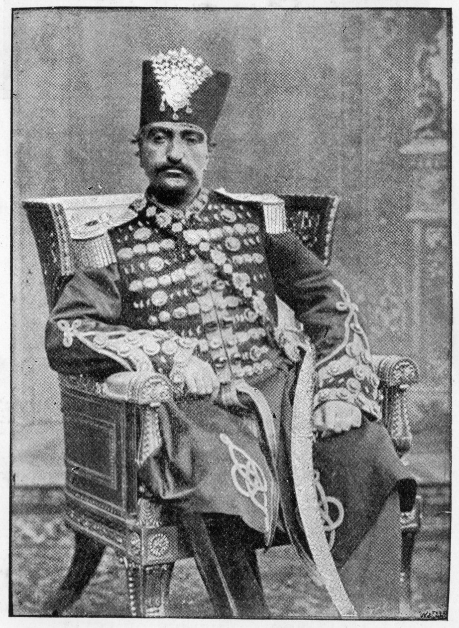 شاه فارس ، 1893 (بعد صورة من W. & D. Downey) بواسطة مدرسة اللغة الإنجليزية