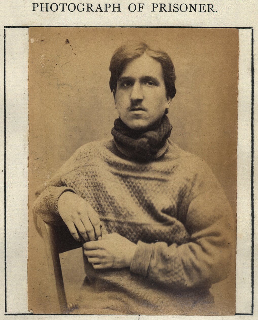 توماس هاي ، حوالي عام 1870 (صورة بني داكن) بواسطة مدرسة اللغة الإنجليزية