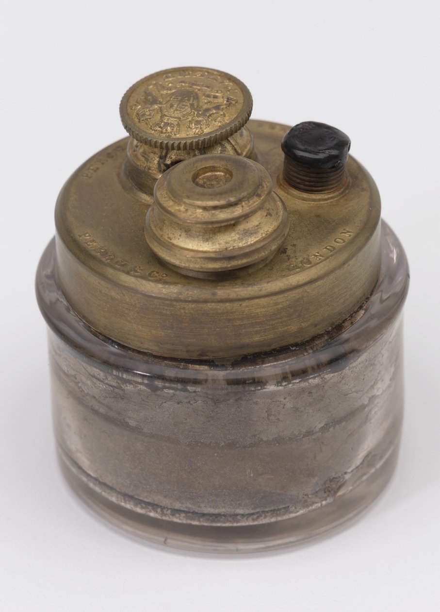 محبرة السفر ، حوالي 1815 (محبرة) بواسطة مدرسة اللغة الإنجليزية