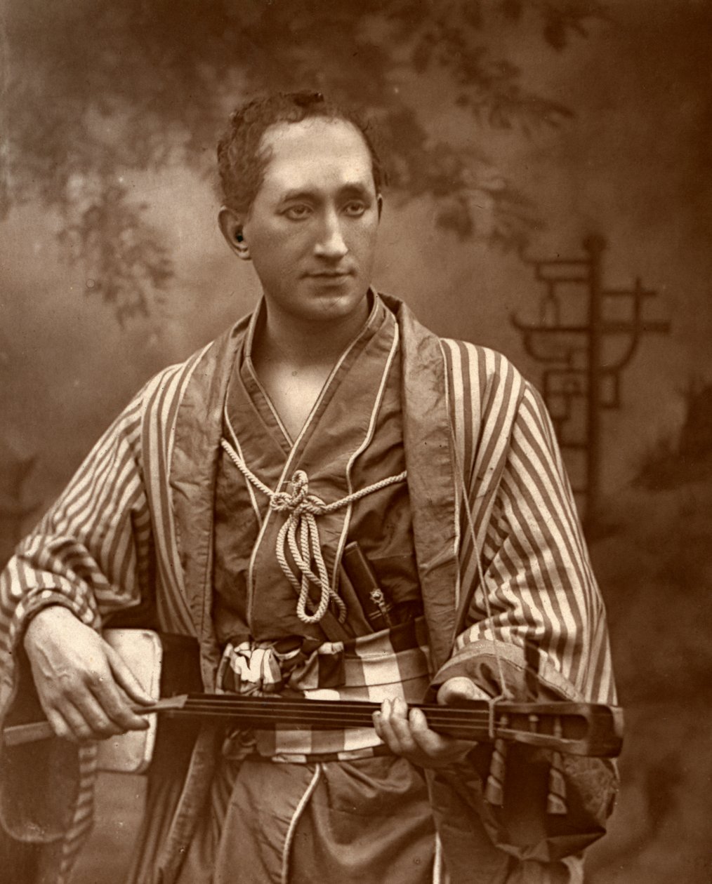 دوروارد ليلي ، مغنية الأوبرا الاسكتلندية ، في جيلبرت وسوليفانز ميكادو ، 1887. بواسطة إرنست بارود