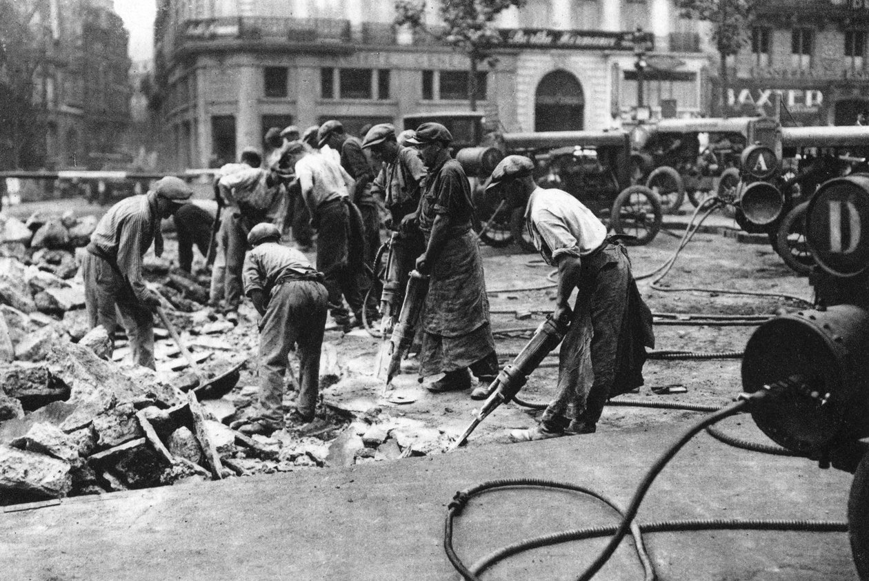 تجديد الطرق في Grands Boulevards ، باريس ، 1931. بواسطة إرنست فلاماريون
