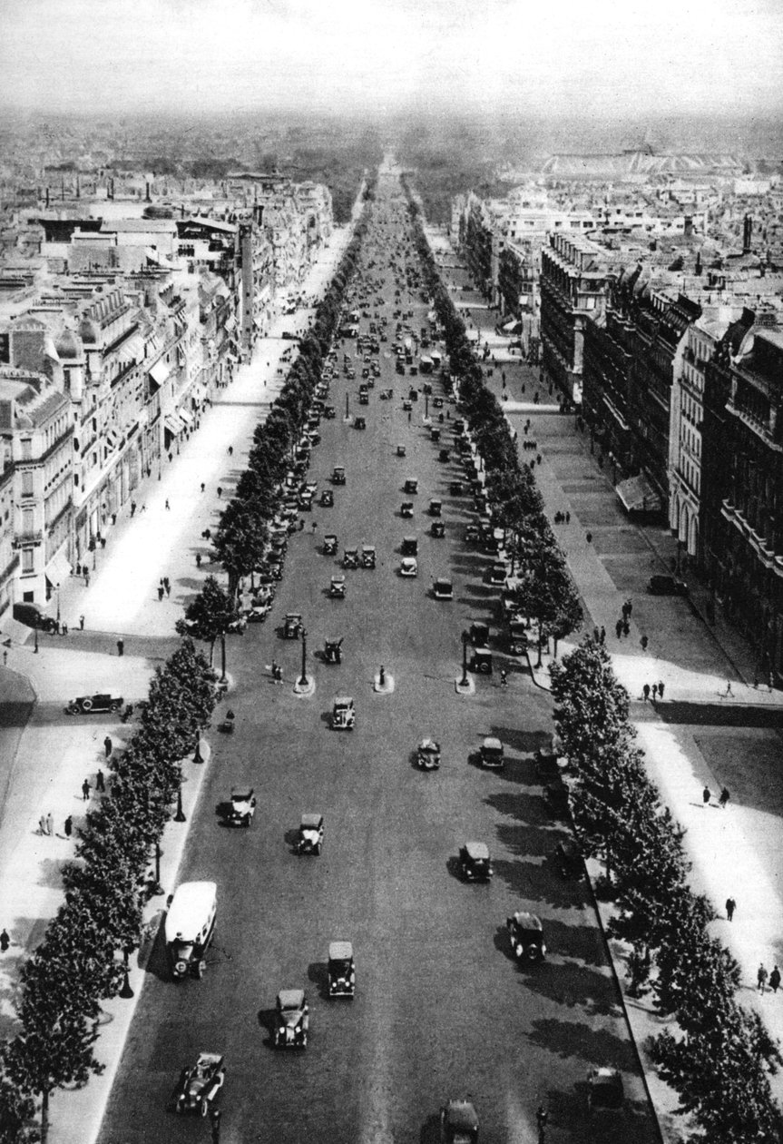 منظر لشارع الشانزليزيه ، باريس ، 1931. بواسطة إرنست فلاماريون
