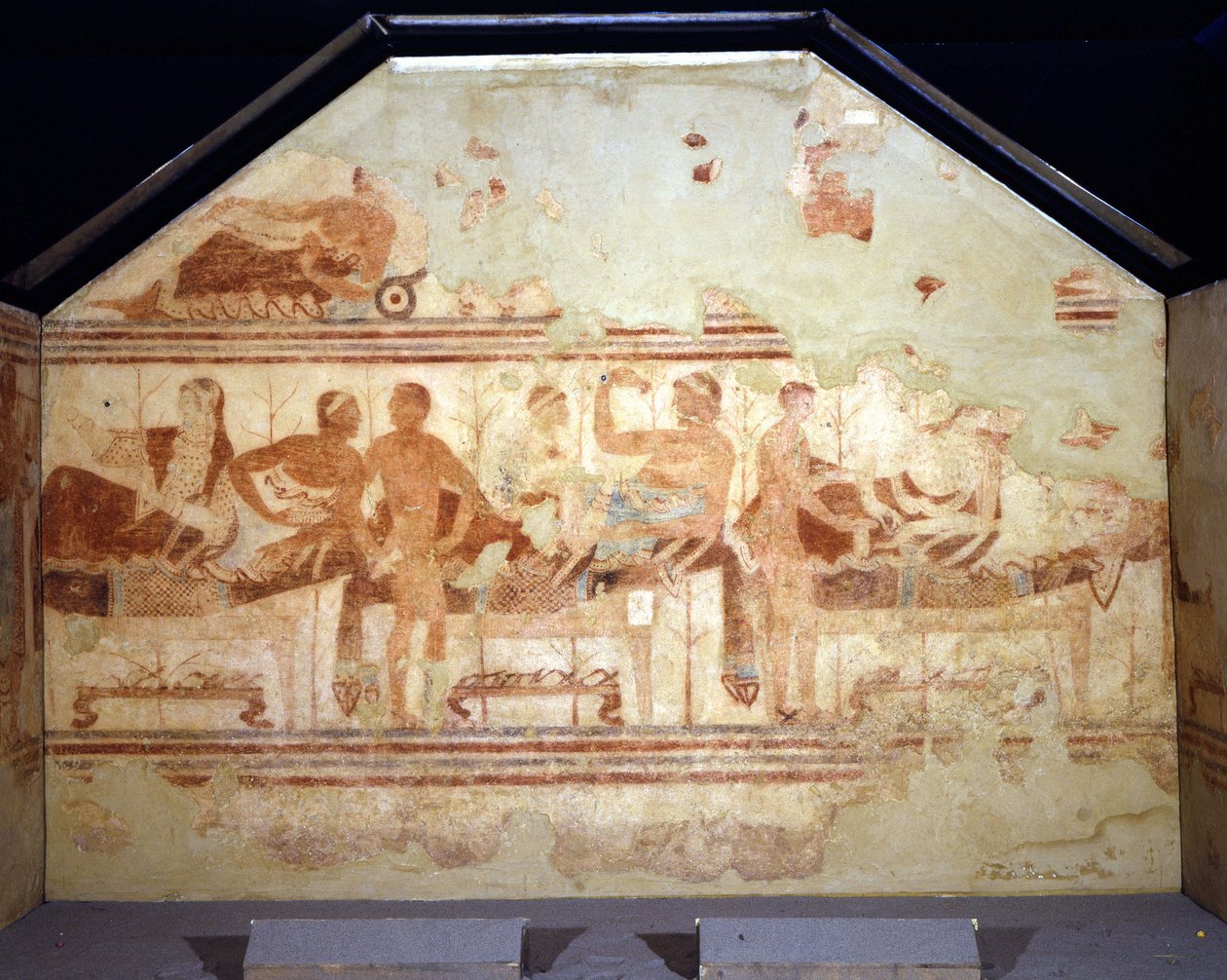 مشهد المأدبة. لوحة جدارية على جدار مقبرة إتروسكانية تسمى "" قبر القارب "(della nave). Tarquinia 470-400 قبل الميلاد بواسطة إتروسكان