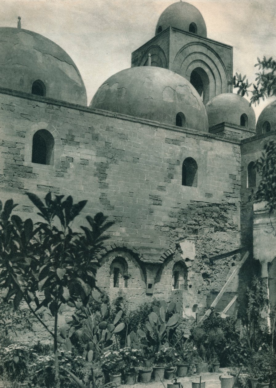 كنيسة سان جيوفاني ديجلي إريميتي ، باليرمو ، صقلية ، إيطاليا ، 1927. بواسطة يوجين بوبيل