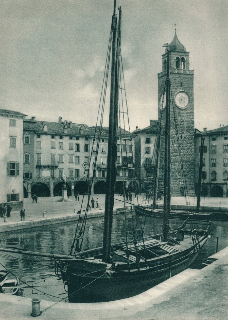 هاربور وتوري أبونالي ، ريفا ديل جاردا ، إيطاليا ، 1927 بواسطة يوجين بوبيل