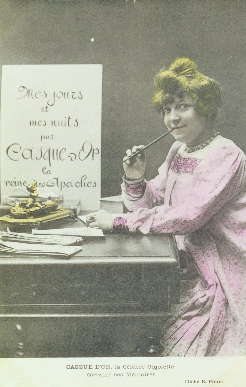 صورة لـ Casque d&39;Or ، Gigolette الشهيرة ، التي تكتب مذكراتها ، "My Days and Nights" بواسطة يوجين Pirou