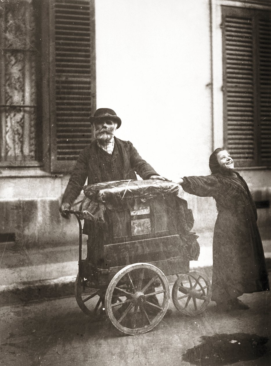 عازف أورج ، ج .1898-99 (طباعة جيلاتين فضي) بواسطة يوجين أتيج