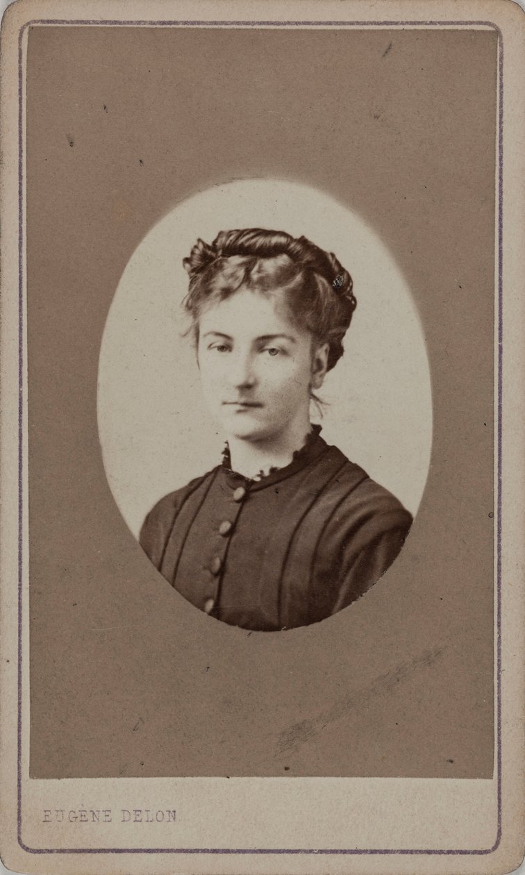 صورة جين ديولافوي 1851-1916 ، ج. 1880. بواسطة يوجين ديلون