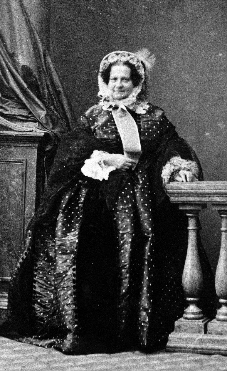 ماريا كريستينا ، ملكة إسبانيا ، c.1860-70 بواسطة المصور الأوروبي