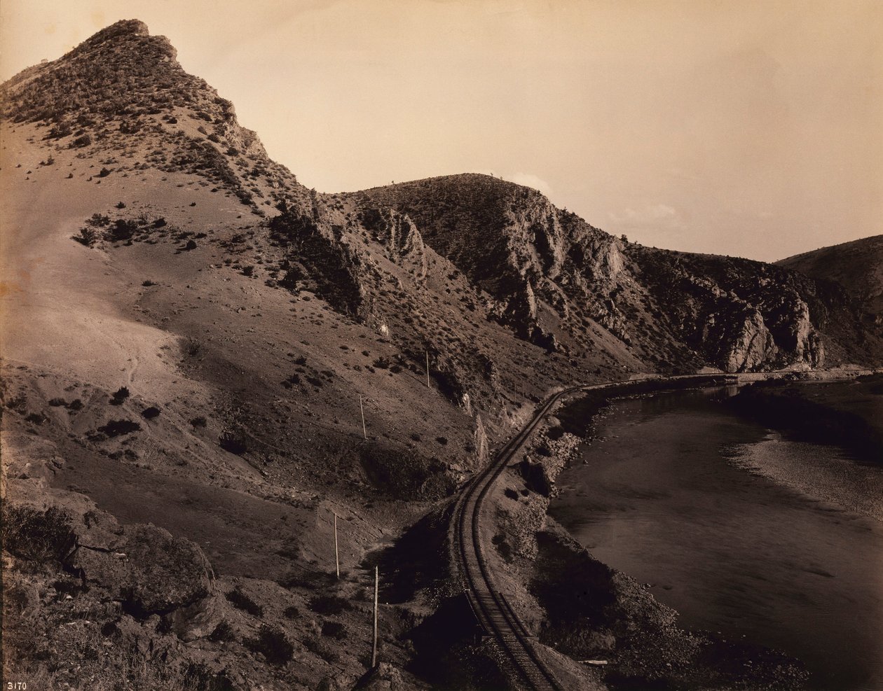  بواسطة F. جاي هاينز