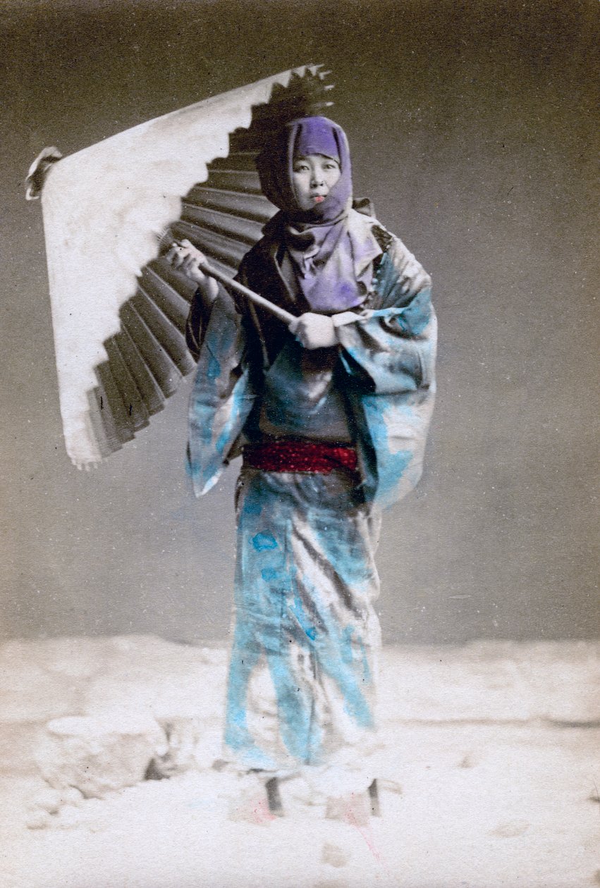 Museme ، امرأة في زي الشتاء ، اليابان ، 1882 بواسطة فيليس بيتو