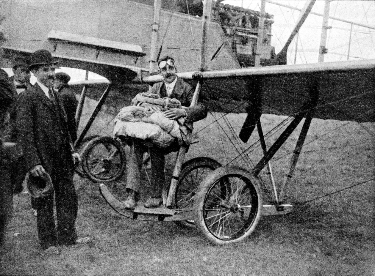 أول هبوط بالمظلة من طائرة في إنجلترا ، 1914 1934 بواسطة صورة رحلة