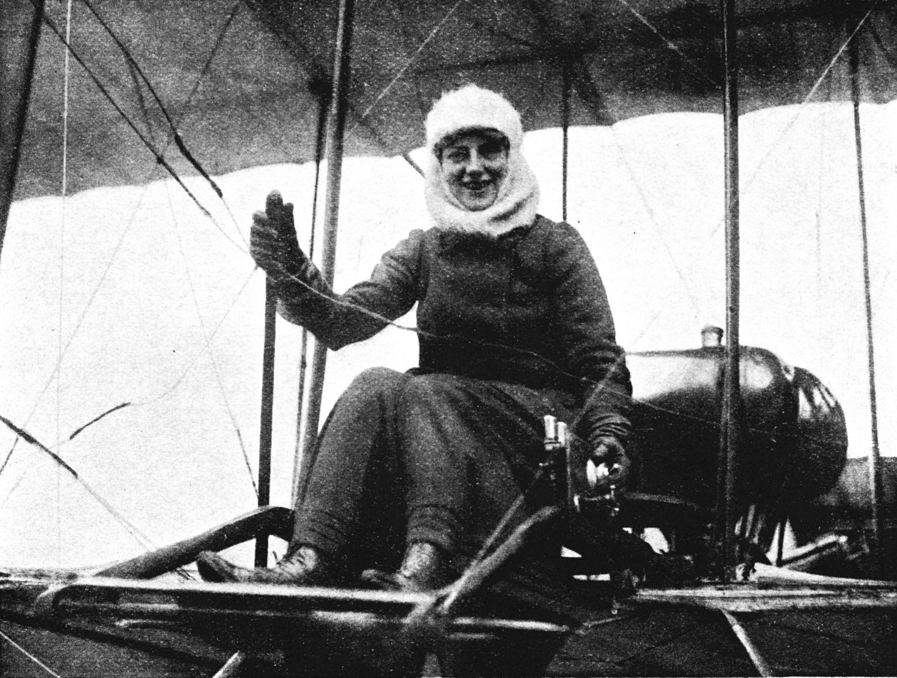 الطيار الثاني للمرأة البريطانية: السيدة دي بوفوار ستوكس في طائرة الفرمان ذات السطحين ، 1911 1933 بواسطة صورة رحلة