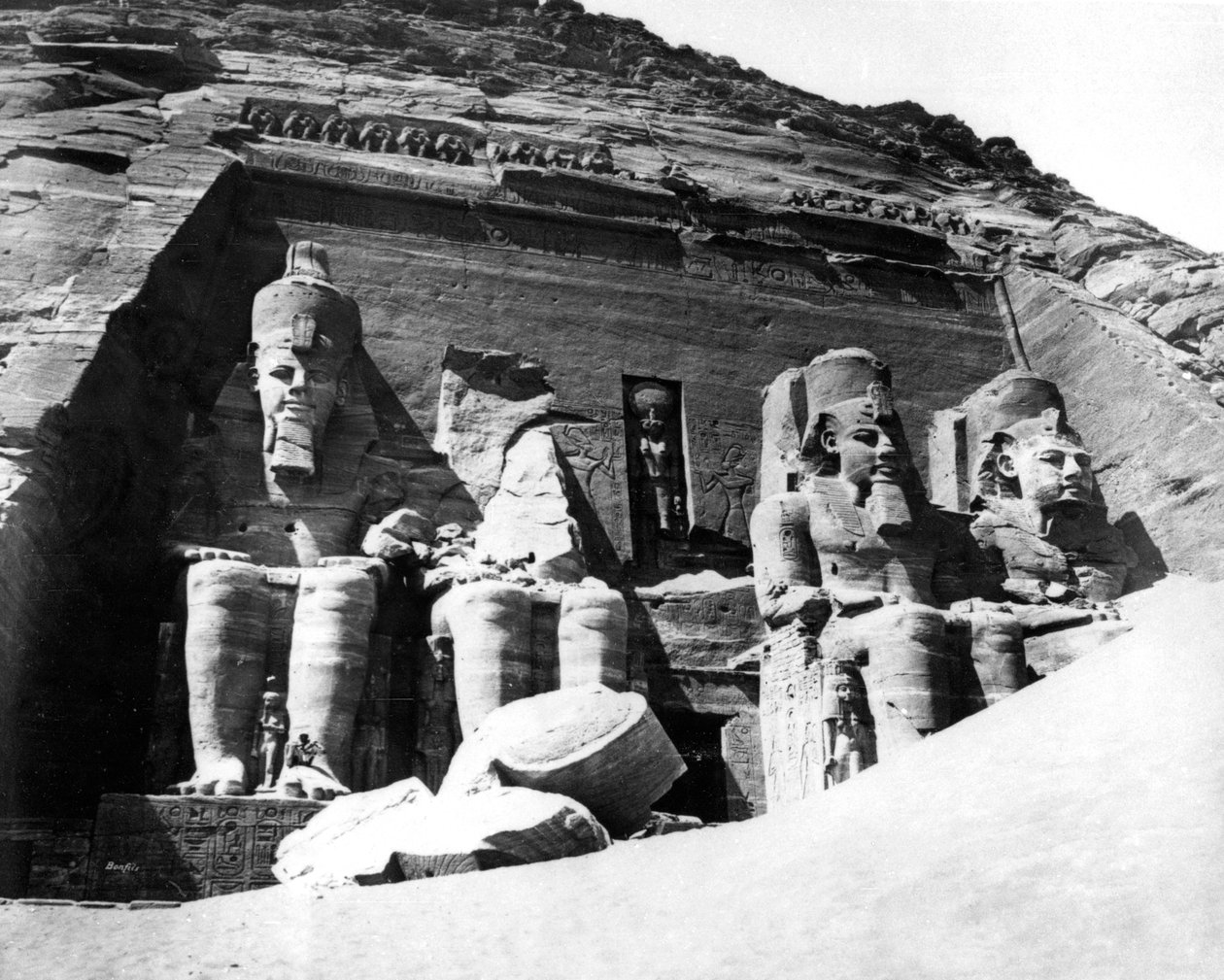 معبد أبو سمبل ، النوبة ، مصر ، 1878 بواسطة فيليكس بونفيس