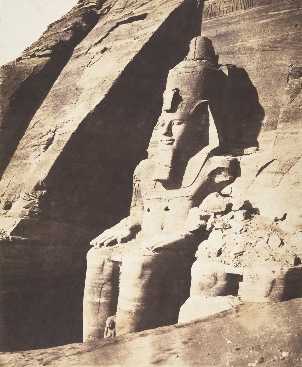 أبو سمبل ، غراند سبيوس - تماثيل ضخمة ، ثلاثة أرباع مناظر ، 1851-52. بواسطة فيليكس تينارد