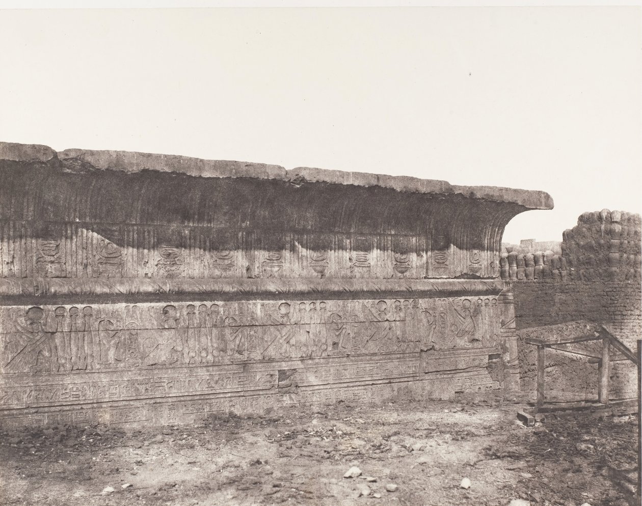 إسنيه لاتوبوليس ، ساندي كونستركشن - الجدار الخارجي - الكورنيش ... ، 1851-52 ، طبعت 1853-54. بواسطة فيليكس تينارد