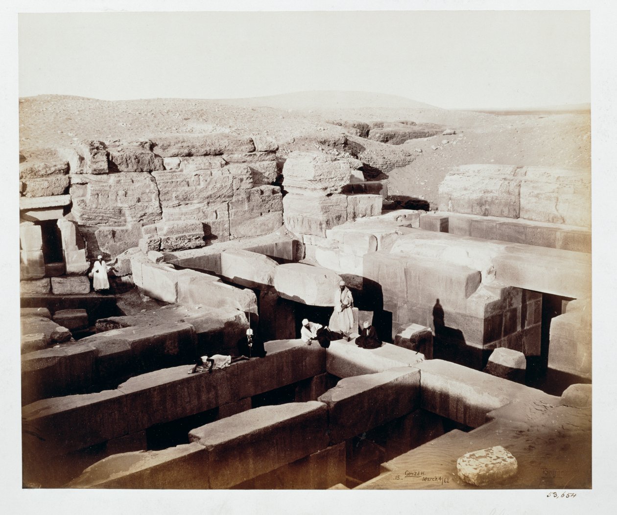 معبد محفور عند سفح تمثال أبو الهول ، الجيزة ، مصر ، 4 مارس 1862 بواسطة فرانسيس بيدفورد