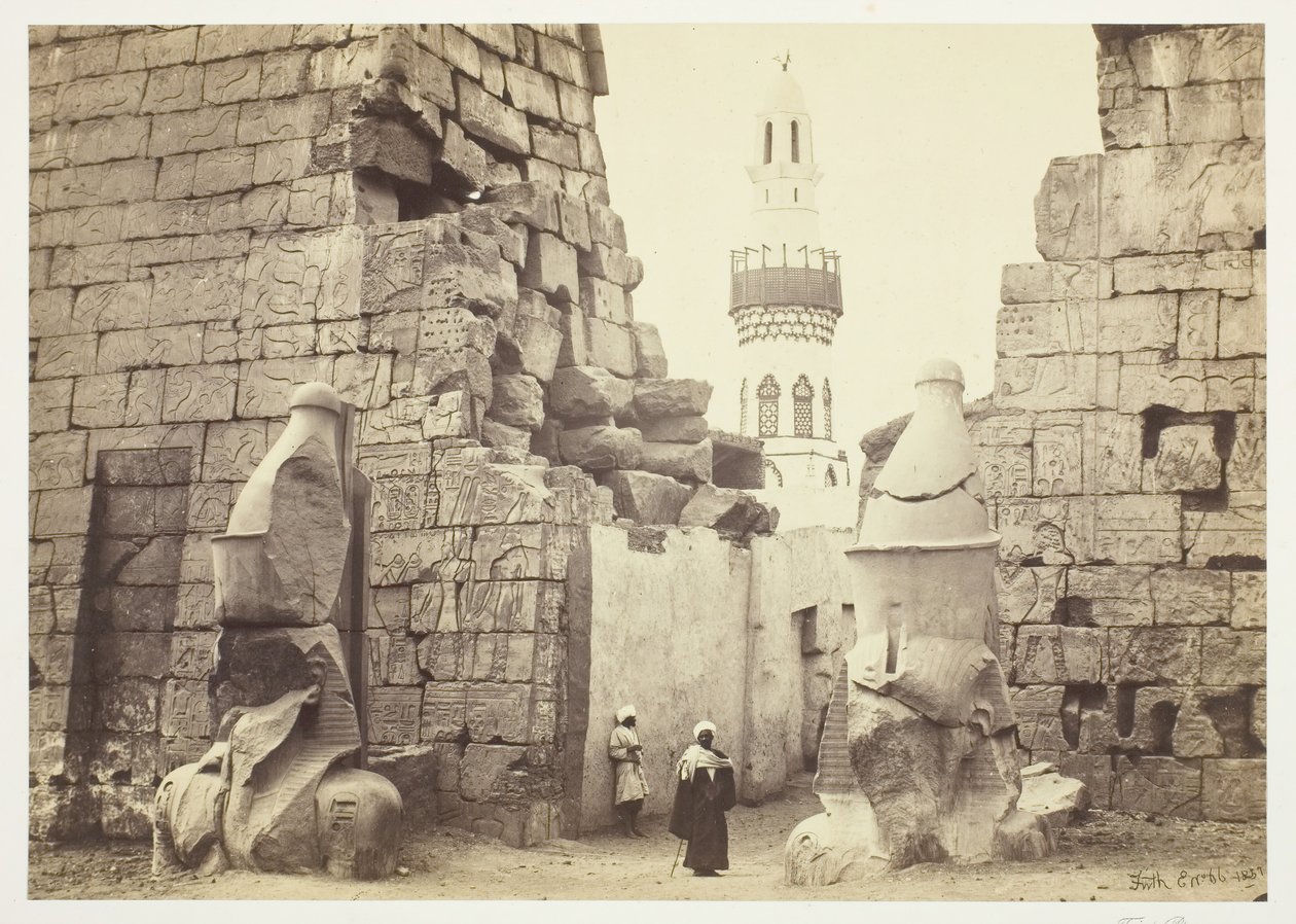 مدخل المعبد الكبير ، الأقصر ، 1857. بواسطة فرانسيس فريث
