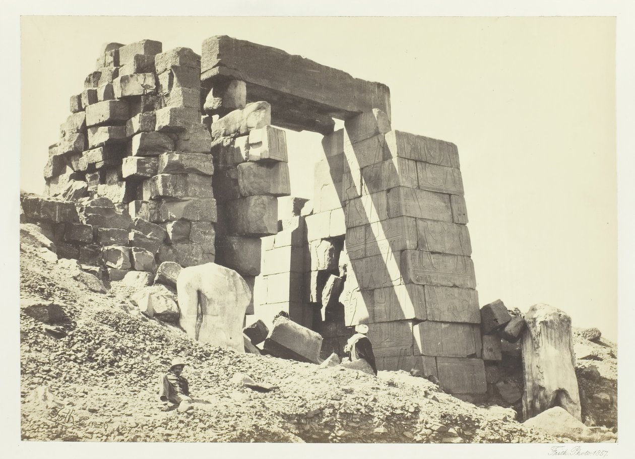 برج الجرانيت ، طيبة ، 1857. بواسطة فرانسيس فريث