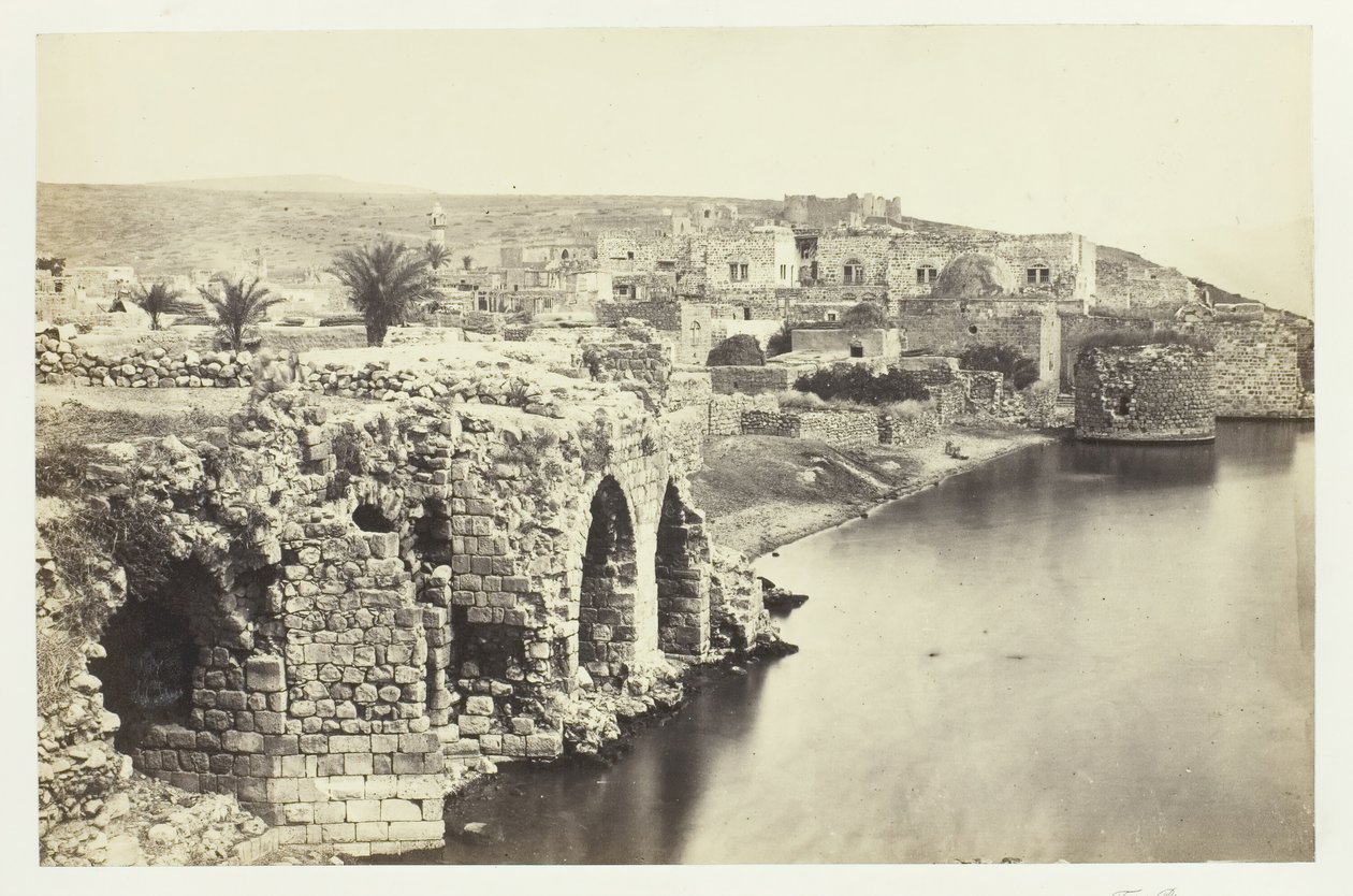 بلدة وبحيرة طبريا ، من الجنوب ، 1857. بواسطة فرانسيس فريث