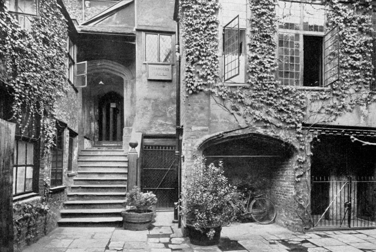 قاعة الغرباء ، نورويتش ، نورفولك ، 1924-1926 بواسطة فريث وشركاه