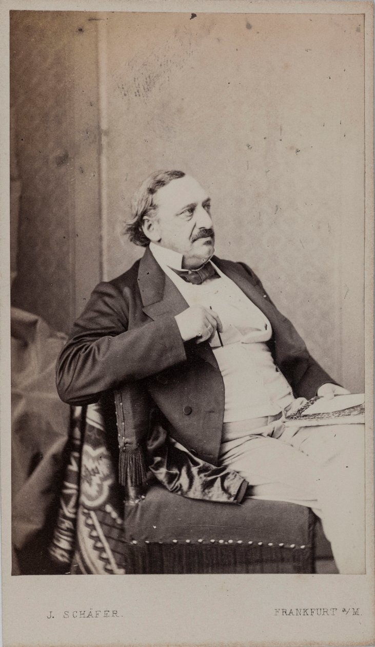 صورة للمؤلف فريدريش فون فلوتو 1812-1883 ، 1883. بواسطة فرانكفورت. استوديو الصور J. Schäfer