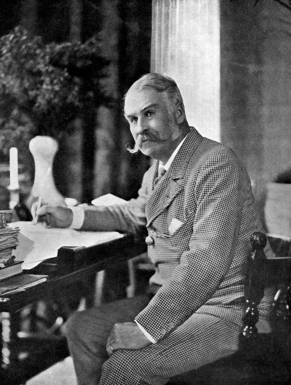السير ويليام شوينك جيلبرت 1836-1911 ، كاتب مسرحي وفكاهي إنجليزي ، 1911-1912. بواسطة فريدريك داونر وأولاده