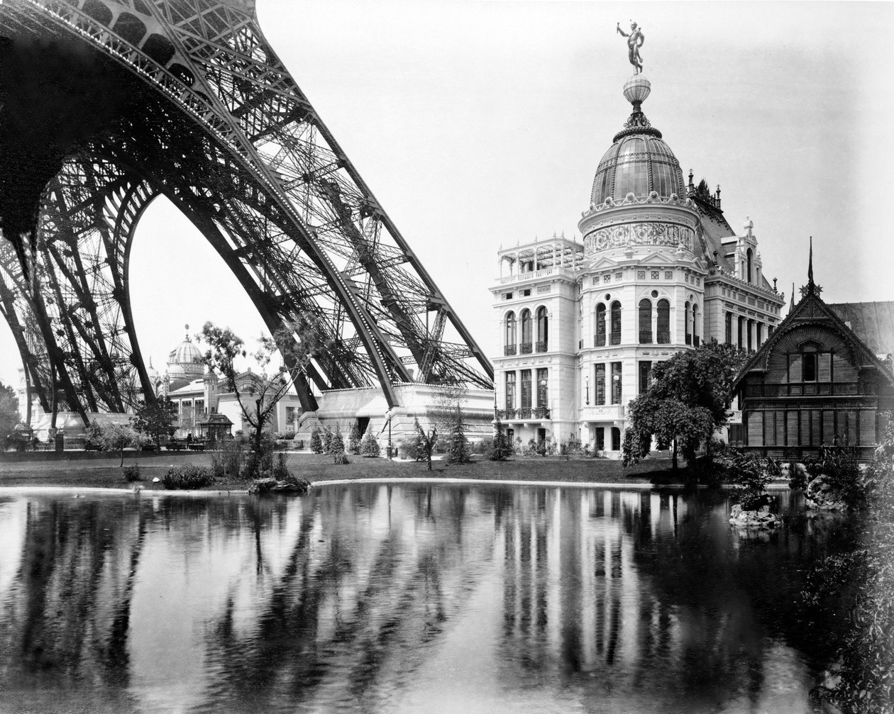 جناح الغاز والشاليه السويدي ، معرض باريس ، 1889 بواسطة مصور فرنسي