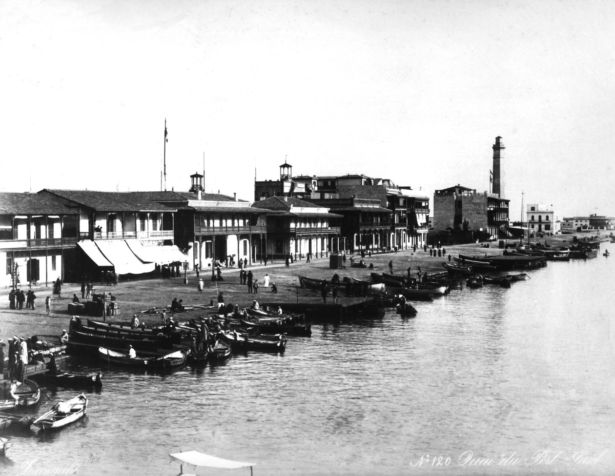 رصيف بورسعيد 1878 بواسطة مصور فرنسي