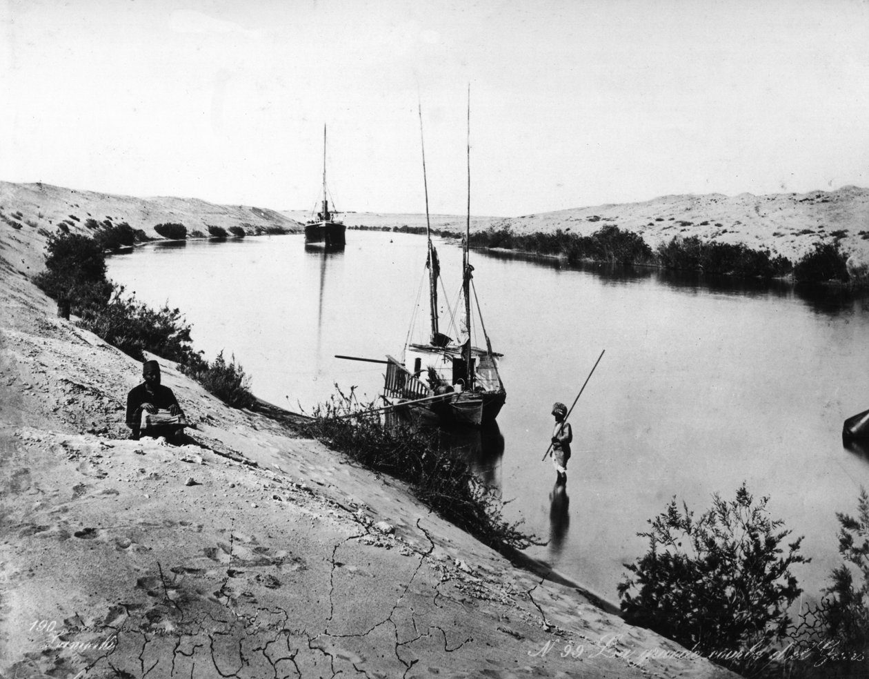 قناة السويس ، 1875 بواسطة مصور فرنسي